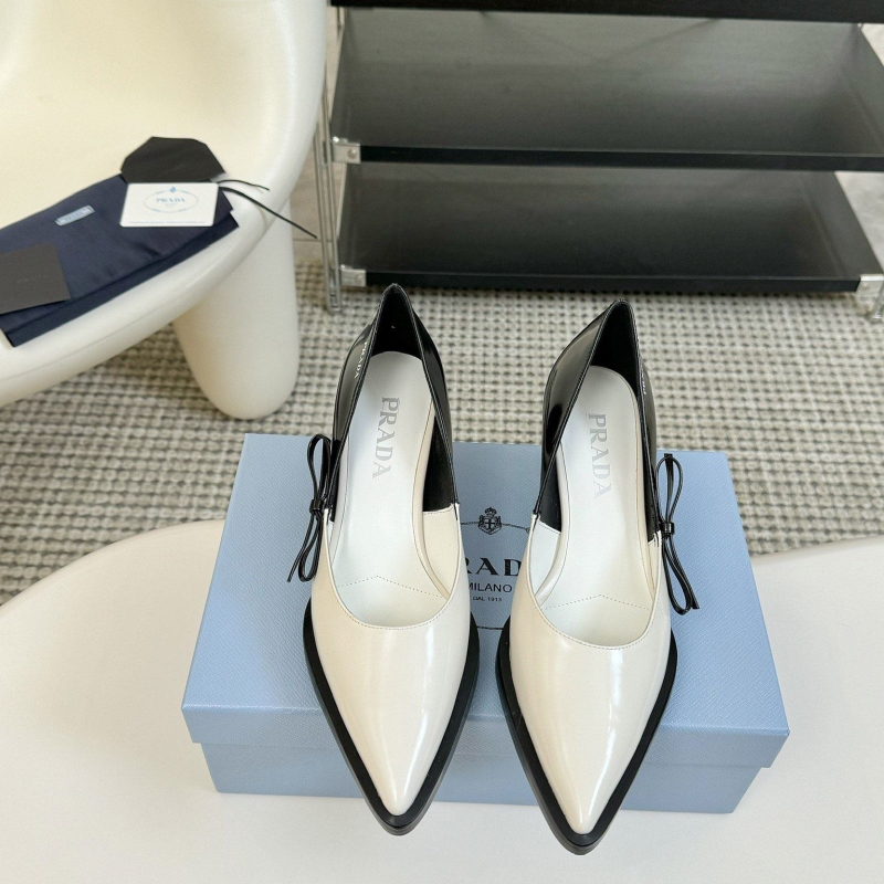 Pra*a high heels